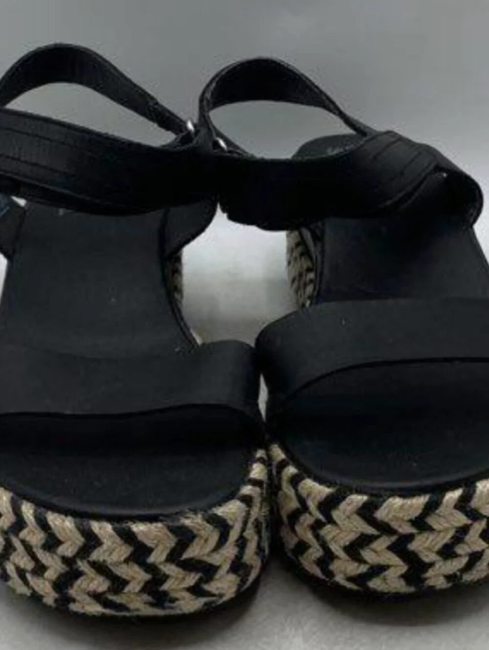 Sorel Women's Cameron™ Flatform Sandals Mixed Sizes R 8.5/ L7.5 MSRP $135